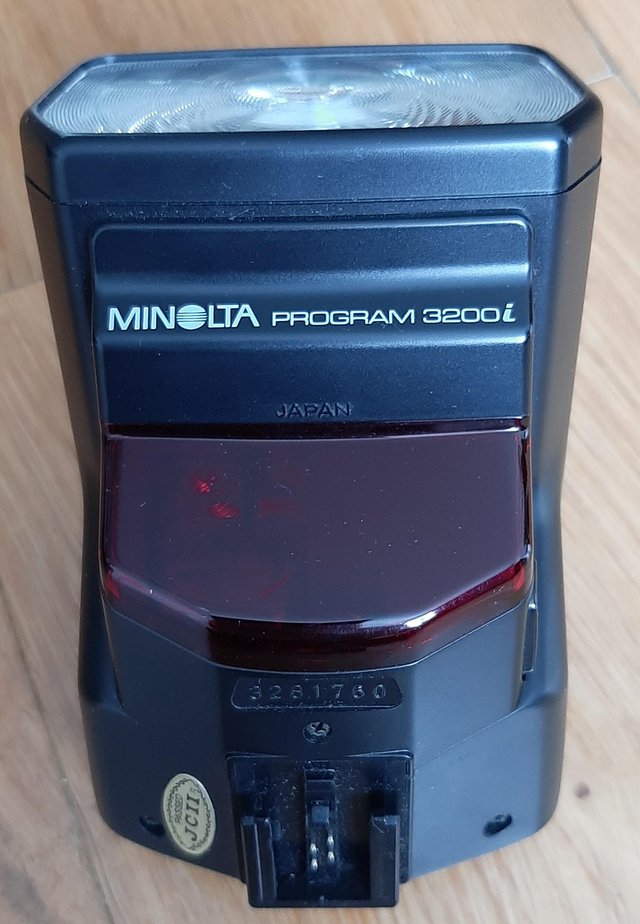 Preview of the first image of Minolta 7000i Dynax for sale.