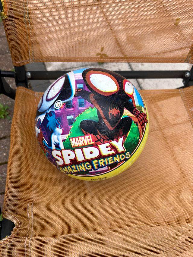 Preview of the first image of Marvel kids Spider-Man football.