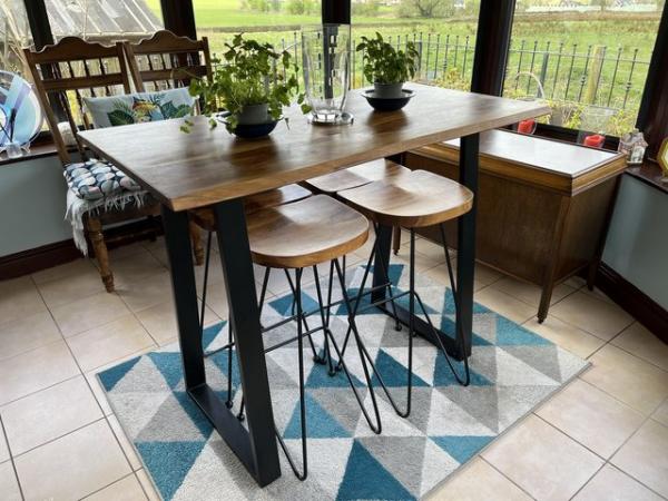 Image 3 of Breakfast Bar Table with 4 Chairs
