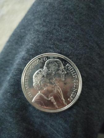 Image 2 of Elizabeth II 1997 £5 Coin