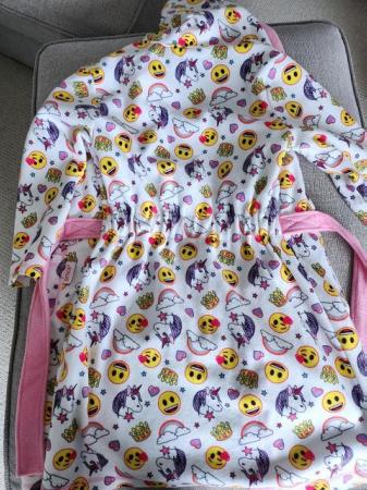 Image 3 of Emoji kids dressing gown aged 9-10 years