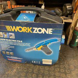 Image 2 of workzone 400w electric file sander