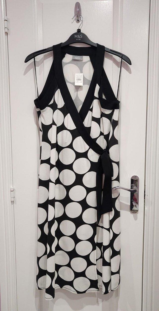 Preview of the first image of New with Tags Wallis Summer Wrap Dress Size 16.