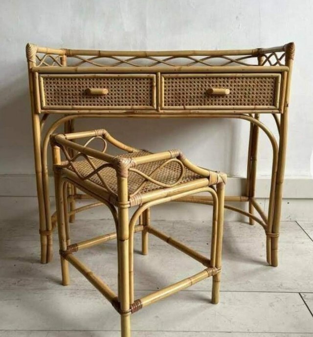 Preview of the first image of Bamboo and rattan dressing table set.