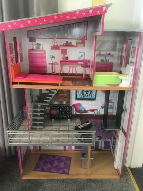 Preview of the first image of Kidicraft Luxury 3 level Dolls House with Elevator.
