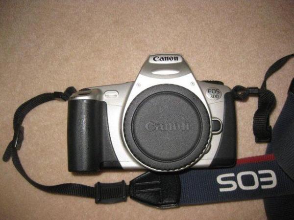 Image 2 of Canon EOS 300 kit film camera boxed with manuals