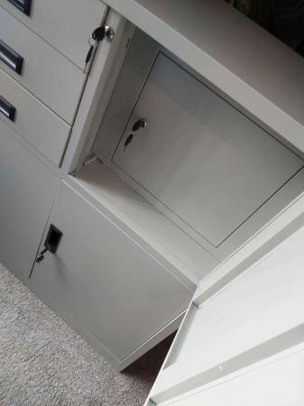 Image 3 of Lockable office storage cabinet