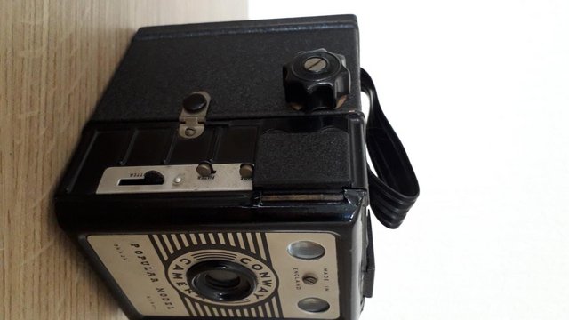 Image 3 of Vintage Conway Box Camera