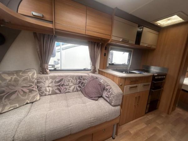 Image 8 of Coachman VIP 545, 2013 4 berth caravan *island bed*