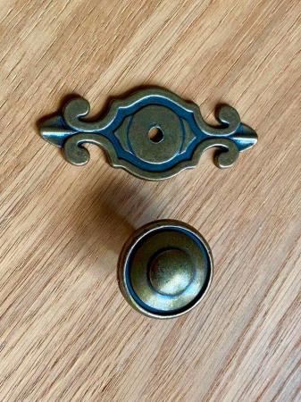 Image 2 of Decorative Antique Brass Knob and Back Plate