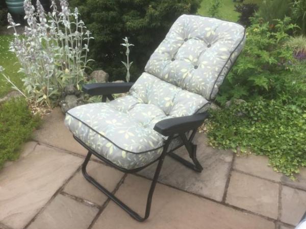 Image 1 of Garden/patio reclining seats