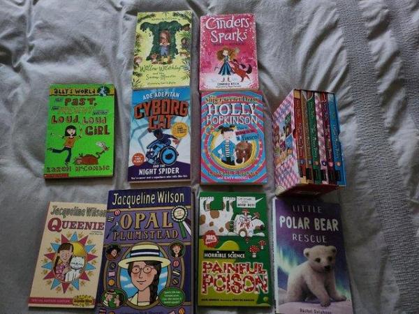 Image 2 of A selection of kids reading books aged 7+: