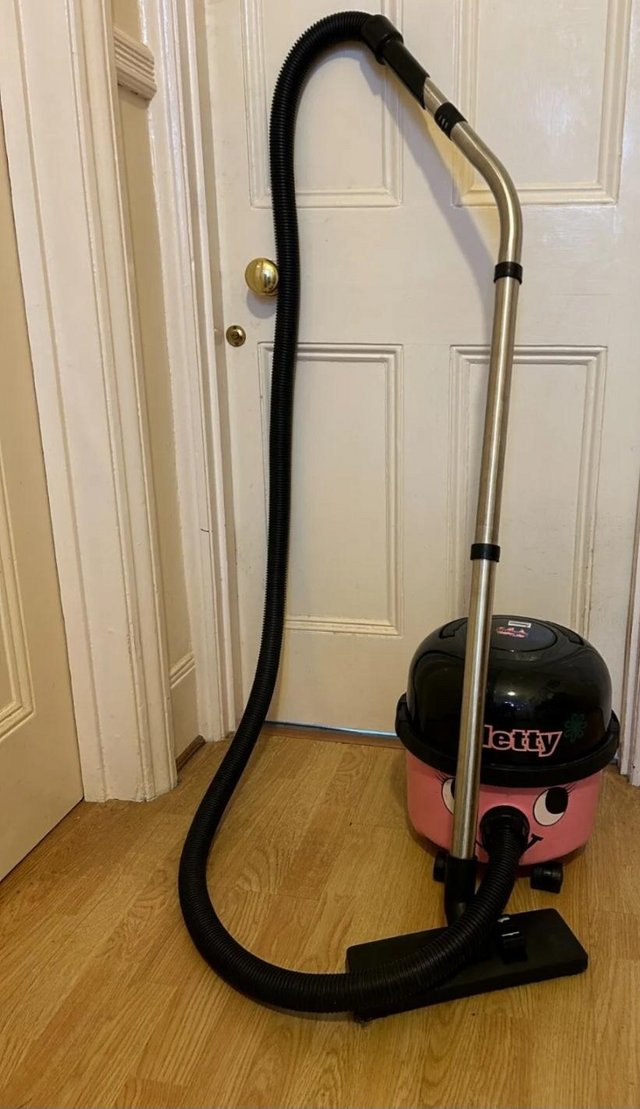 Preview of the first image of Hetty vacuum cleaner Pink.