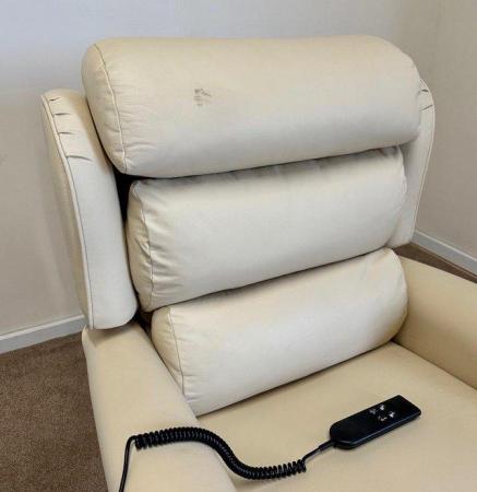 Image 2 of ELECTRIC RISER RECLINER DUAL MOTOR CHAIR LEATHER CAN DELIVER