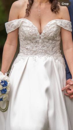 Image 2 of Pronovias Jeju Wedding Dress