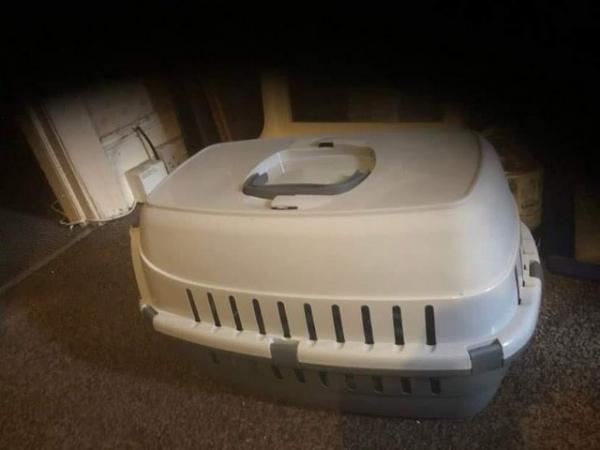 Image 3 of Pet carrier cat or rabbit