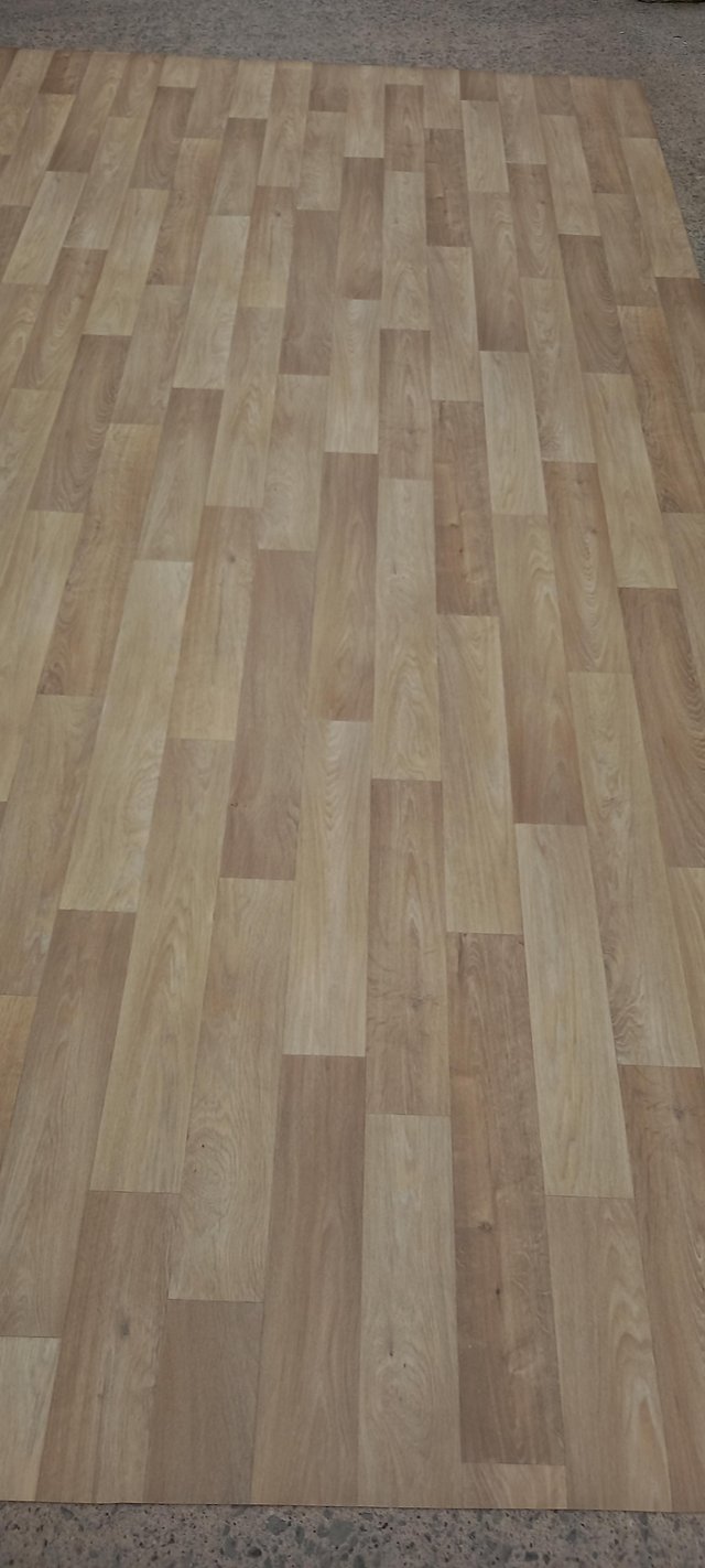 Preview of the first image of Vinyl flooring new 1.75m x 3.40m.