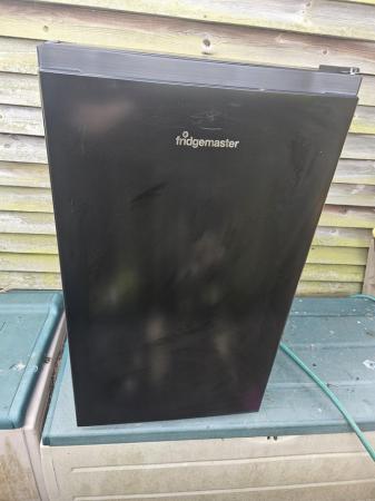 Image 3 of Black Fridgemaster with ice box