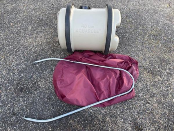 Image 1 of Aqua roll water carrier 40L