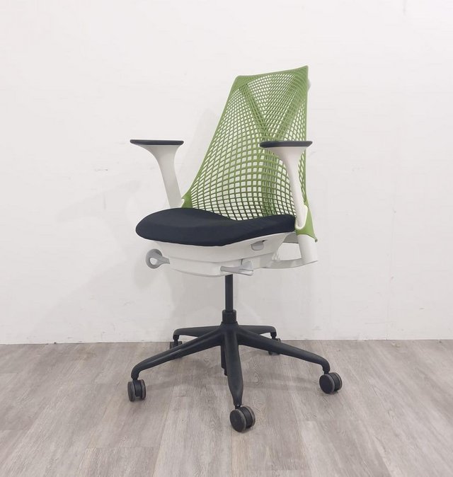 Preview of the first image of Herman Miller Sayl Office Task Chair Green.