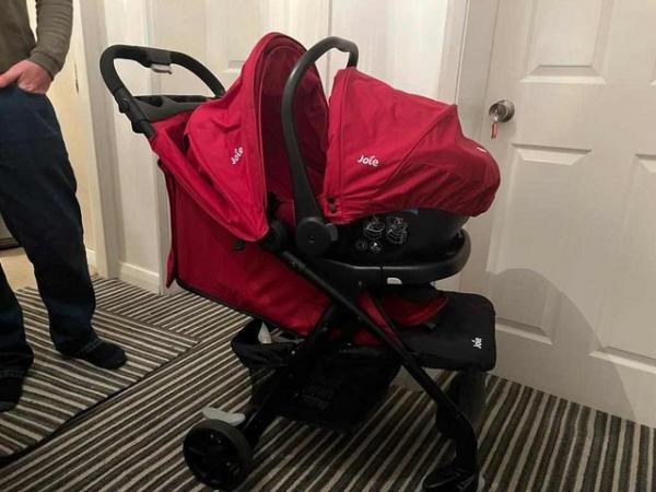 Image 2 of Joie pram and car seat like new