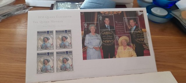 Image 4 of Stamp packs x 5 pks of Queen Elizabeth II & Queen Mother