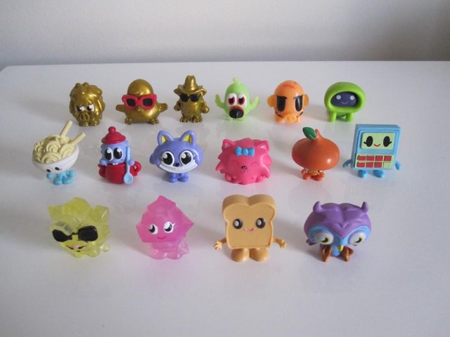 Preview of the first image of Moshi monsters figure bundle 7.