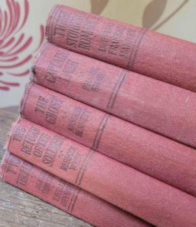 Image 1 of Books - Vintage - 5 Daily Express fiction library
