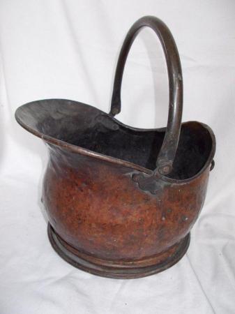 Image 2 of Old copper Sailsbury coal bucket scuttle, nice patina (C)