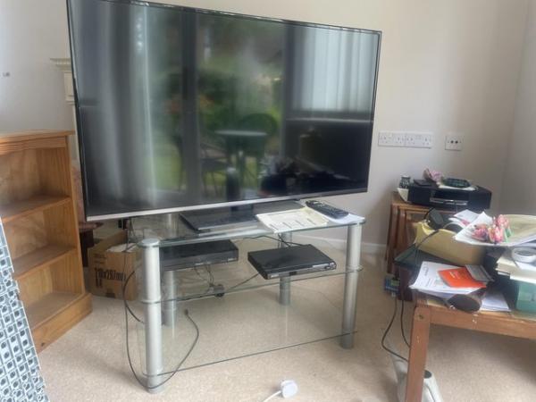 Image 2 of Panasonic television 49 inch screen and DVD player and stand