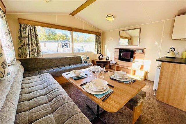 Image 2 of Reduced Price, 2 Bedroom Caravan For Sale Tattershall Lakes