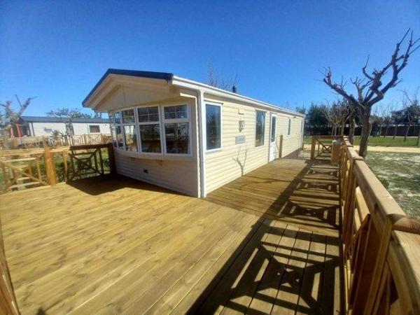 Image 5 of Willerby Granada 2 bed mobile home UK Showground