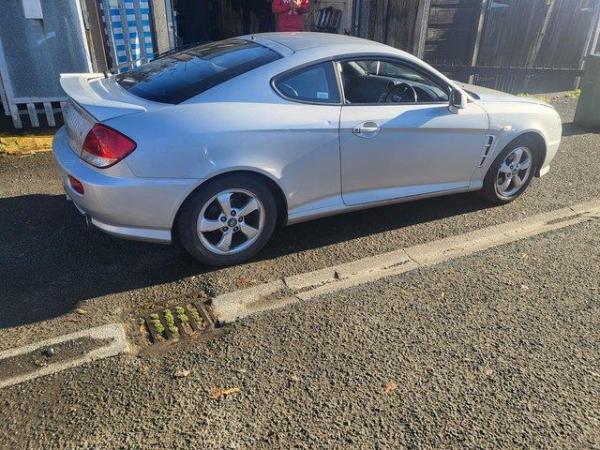 Image 2 of Hyundai Coupe S, Silver 1.6 2006