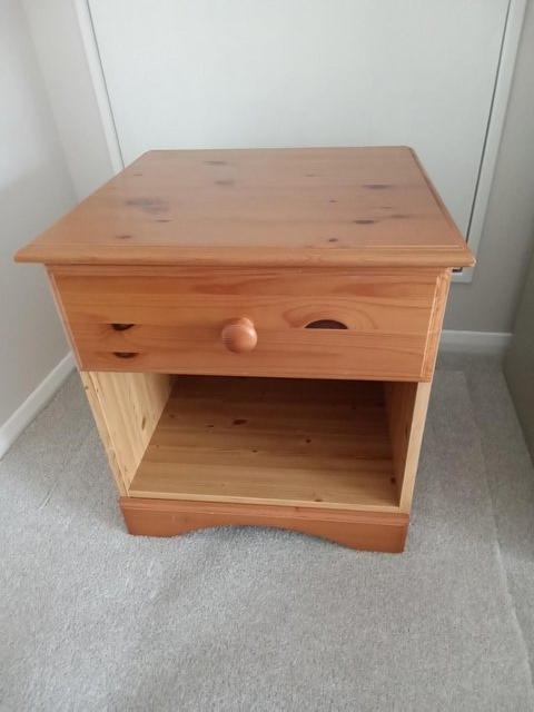 Preview of the first image of Pine bedside table and chest of drawers.