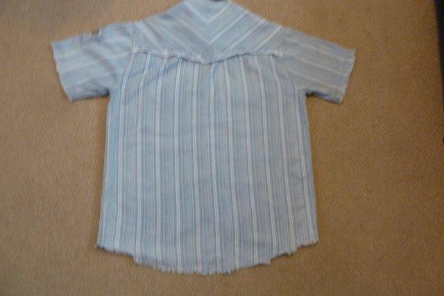 Image 2 of Men's Stylish Blue Petroleum Frayed Effect Short Sleeve Shir