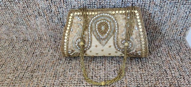 Image 2 of Small clutch , colour gold, glitter