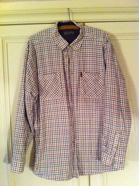 Preview of the first image of PG Field Padded Countryware shirt - size L.