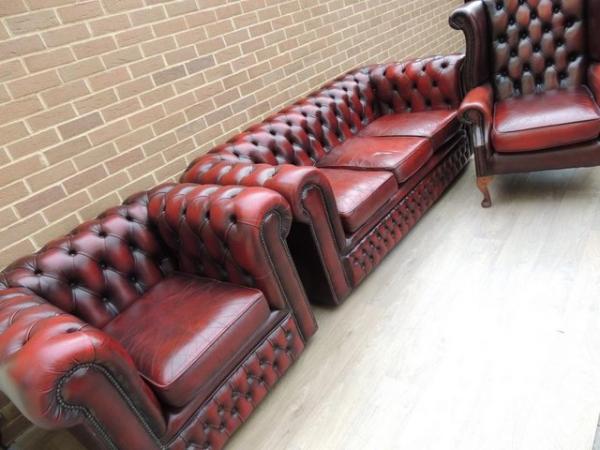 Image 3 of Vintage Chesterfield 3 piece Suite (UK Delivery)