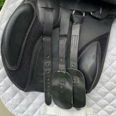 Image 4 of Kent and Masters 17 inch flat back saddle