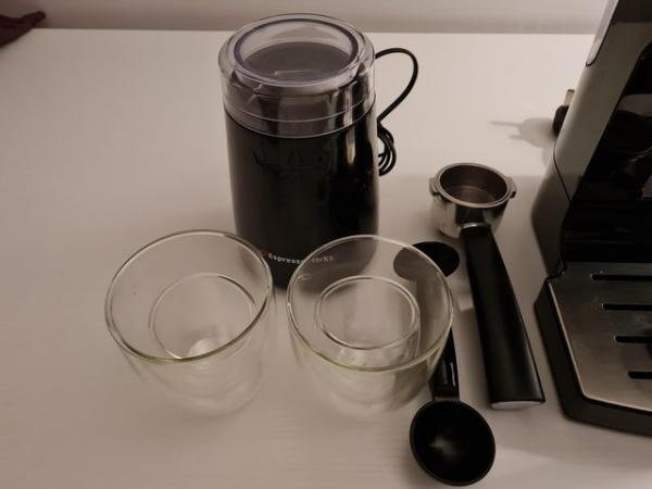 Image 3 of Espresso coffee machine with bean grinder