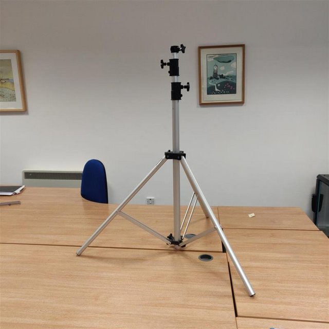 Preview of the first image of Heavy duty lighting tripod.