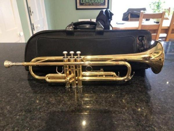 Image 3 of Yamaha Trumpet plus case and brushes