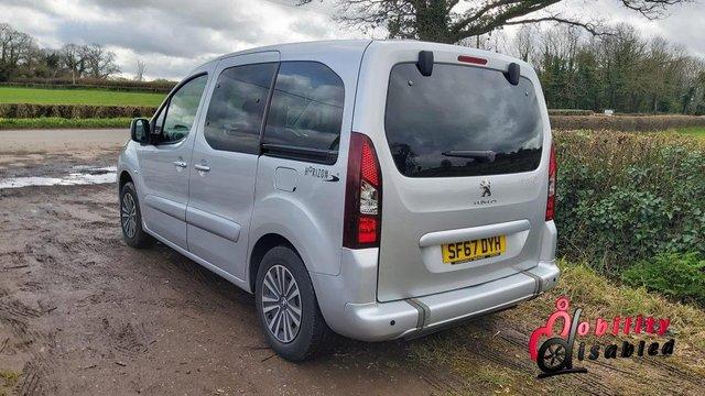 Image 18 of 2018 Peugeot Partner Tepee Automatic Wheelchair Accessible