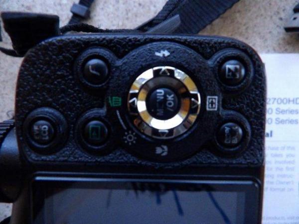 Image 9 of Fuji Finepix S1730 digital zoom camera
