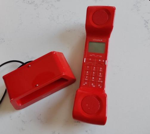 Image 2 of Swissvoice ePure cordless telephone (red)