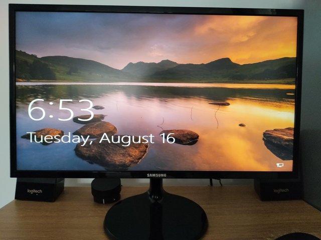 SAMSUNG 24 INCH COMPUTER MONITOR£70 NO OFFERSWESTCLIFF O — photo 2 of 3