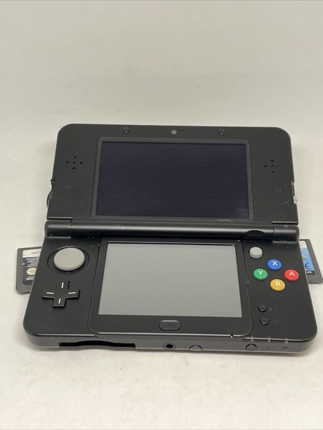Preview of the first image of Nintendo 3DS Black Console Bundle.