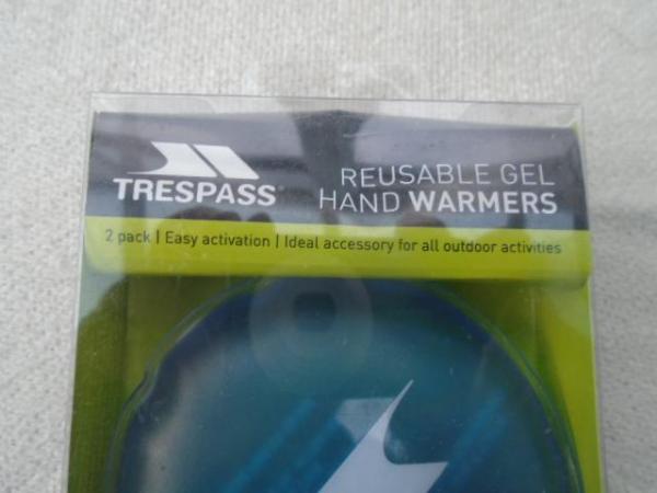 Image 2 of Hand Warmers – re-usable gel, 2 pads