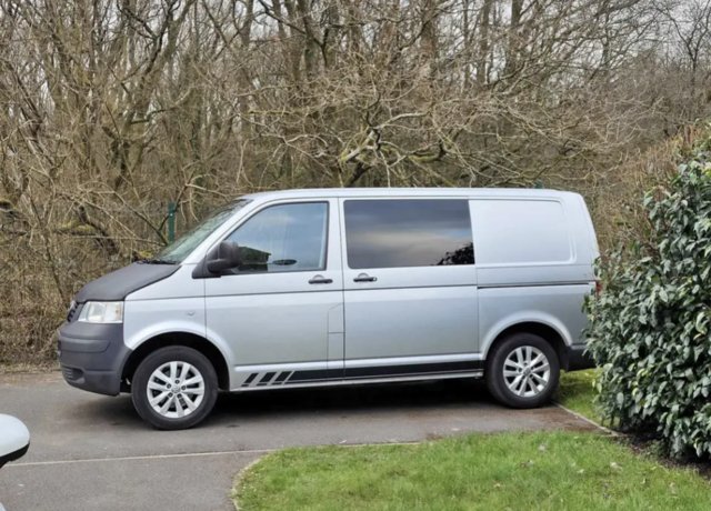 Preview of the first image of VW Transporter part converted.