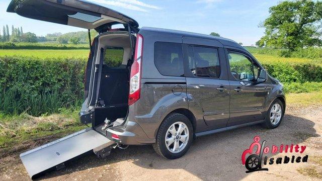 Preview of the first image of 2018 Ford Tourneo Connect Titanium Automatic Wheelchair Car.